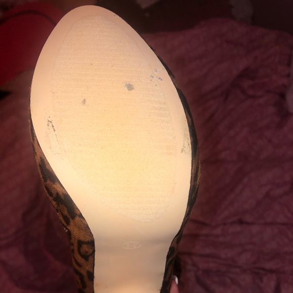 Cheetah heel boots - Picture 4 of 6